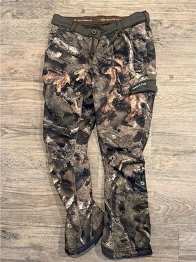 Nomad women’s Cargo Hunting Pants — Brown & Green Camo
